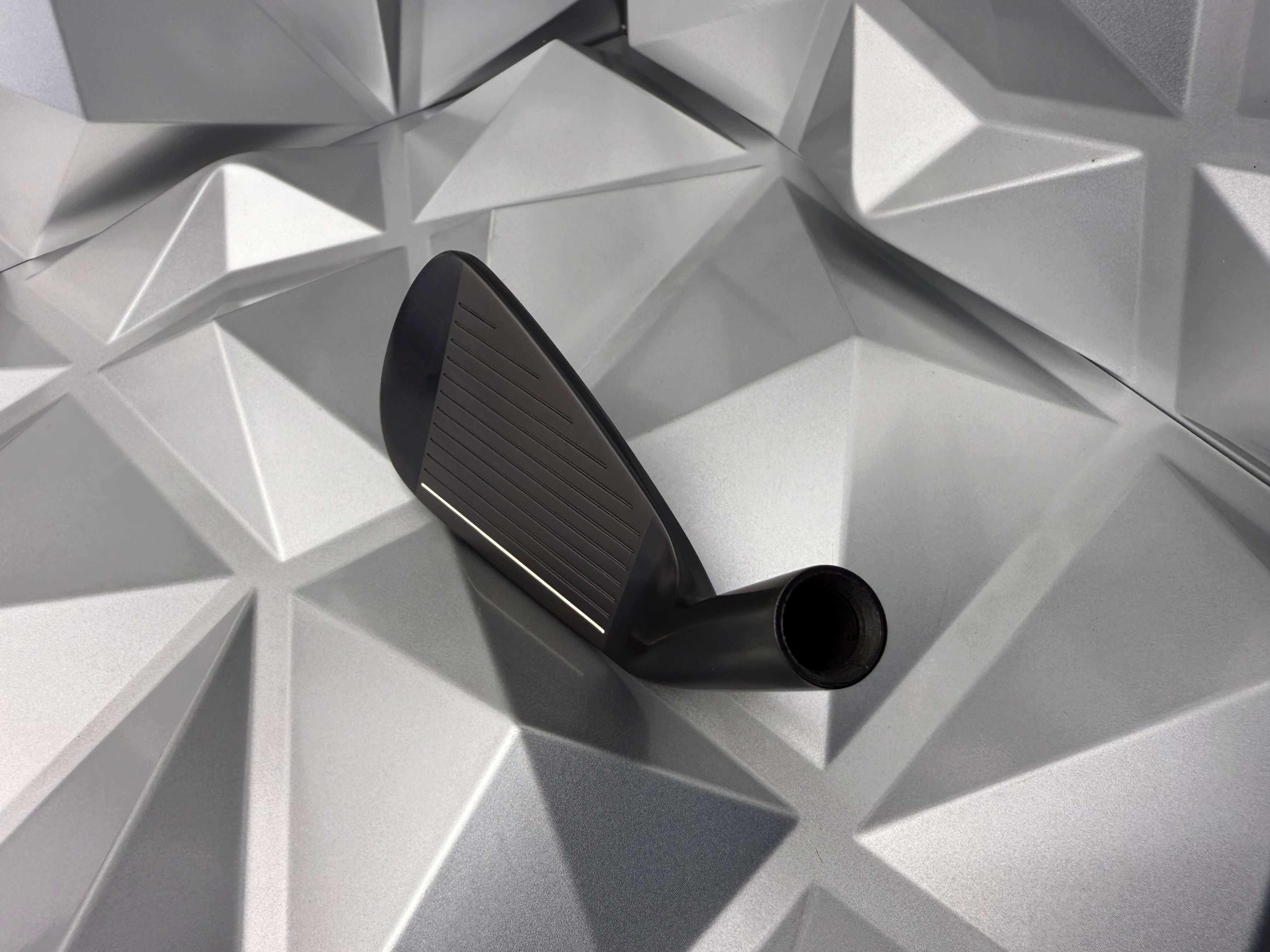 Fujimoto Golf Limited Hiwaza 72 MB Black QPQ