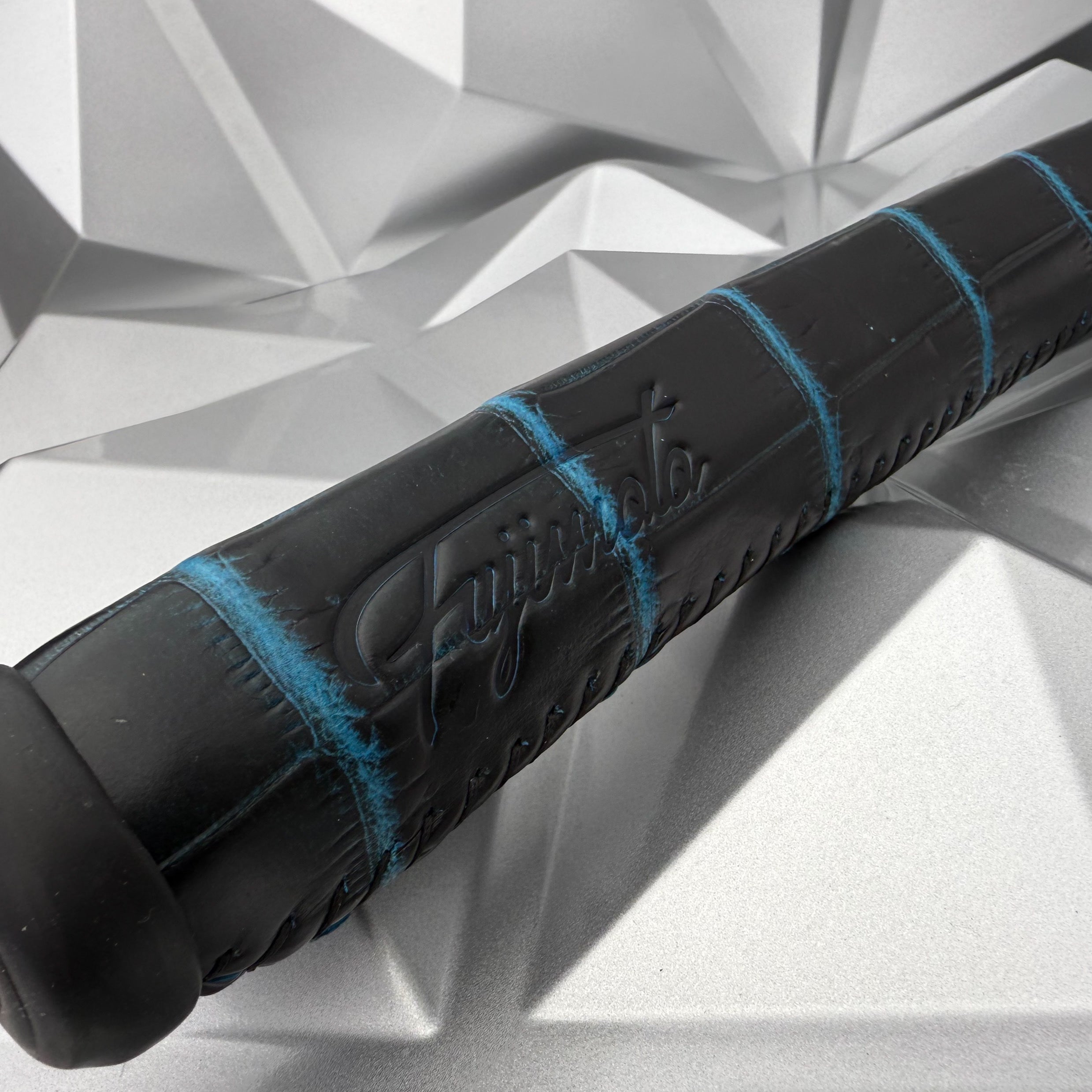 Fujimoto Crocodile Leather Turquoise Black Putter Grip