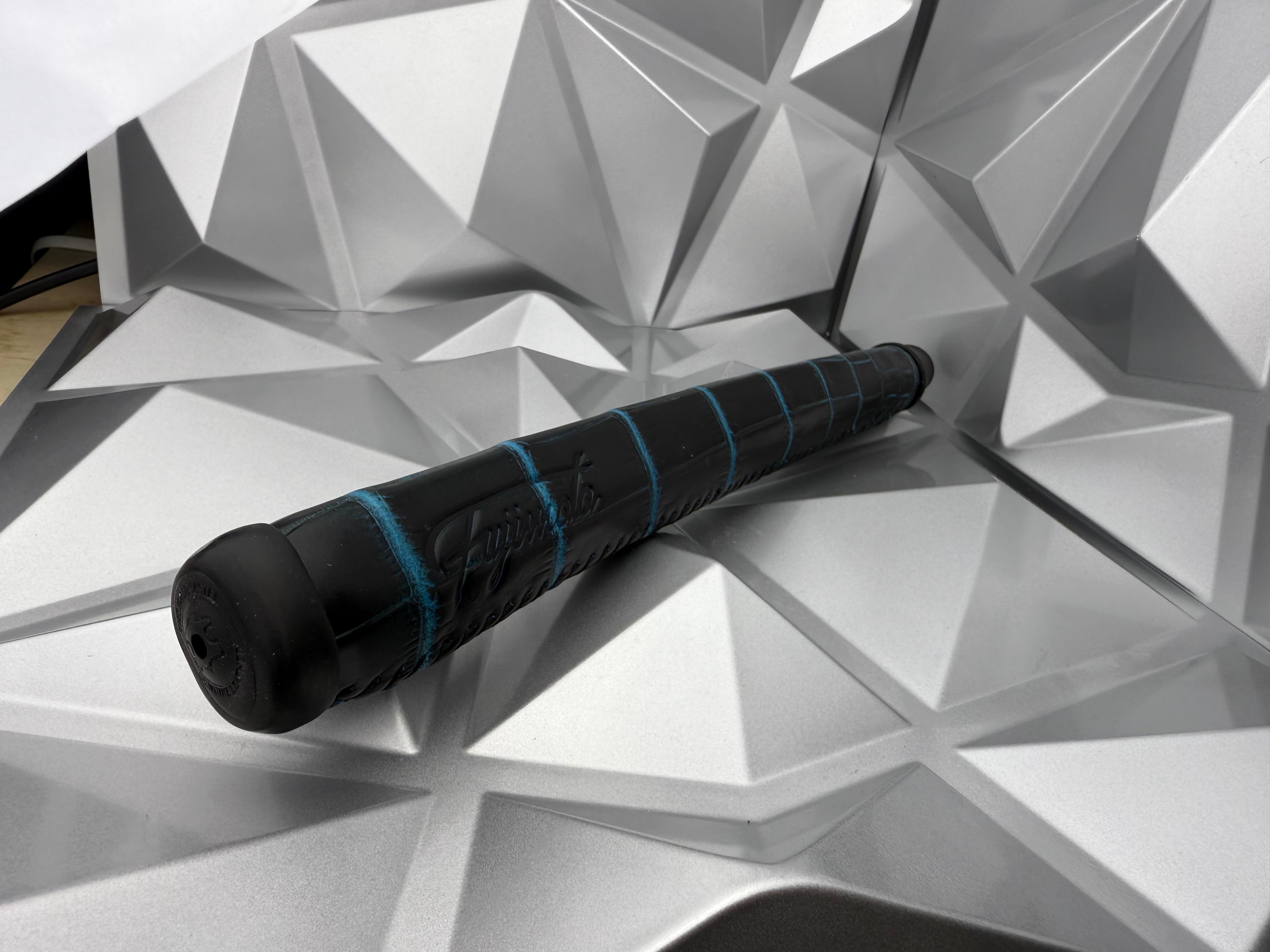 Fujimoto Crocodile Leather Turquoise Black Putter Grip