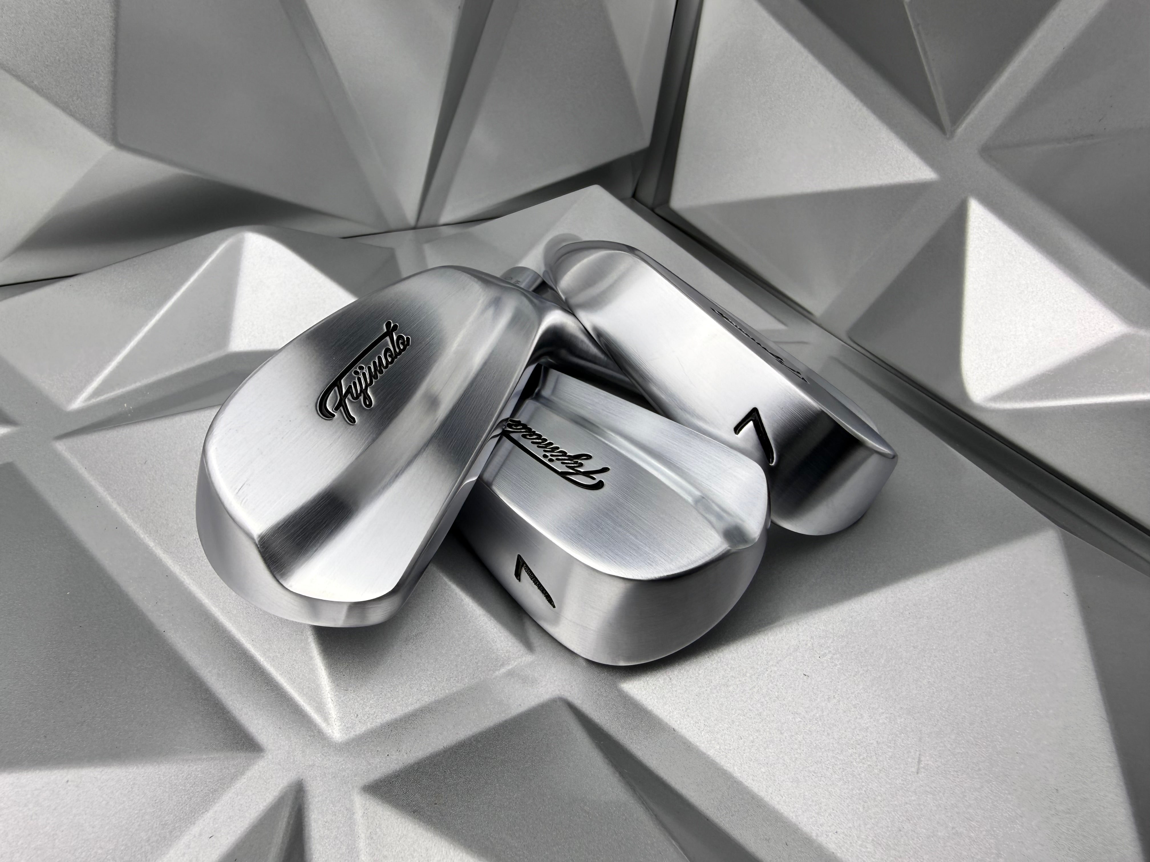 Fujimoto Golf Iron Mini Blade Iron with Grooves