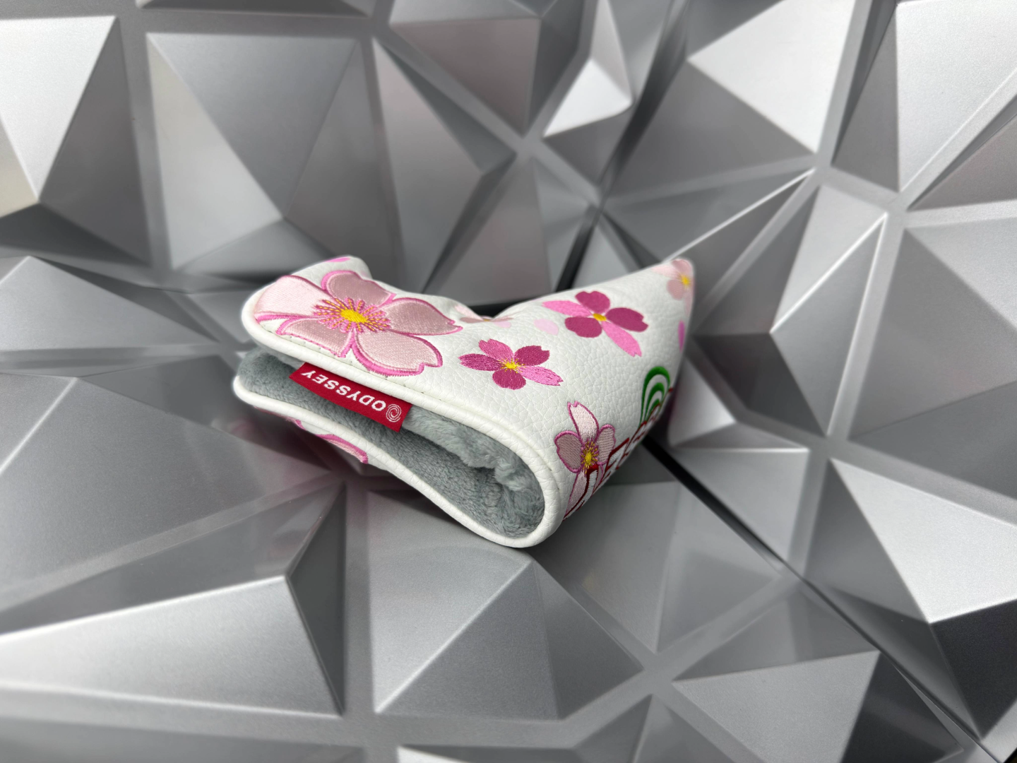 Odyssey Callaway SAKURA Variety Blade Putter Cover Limited Edition