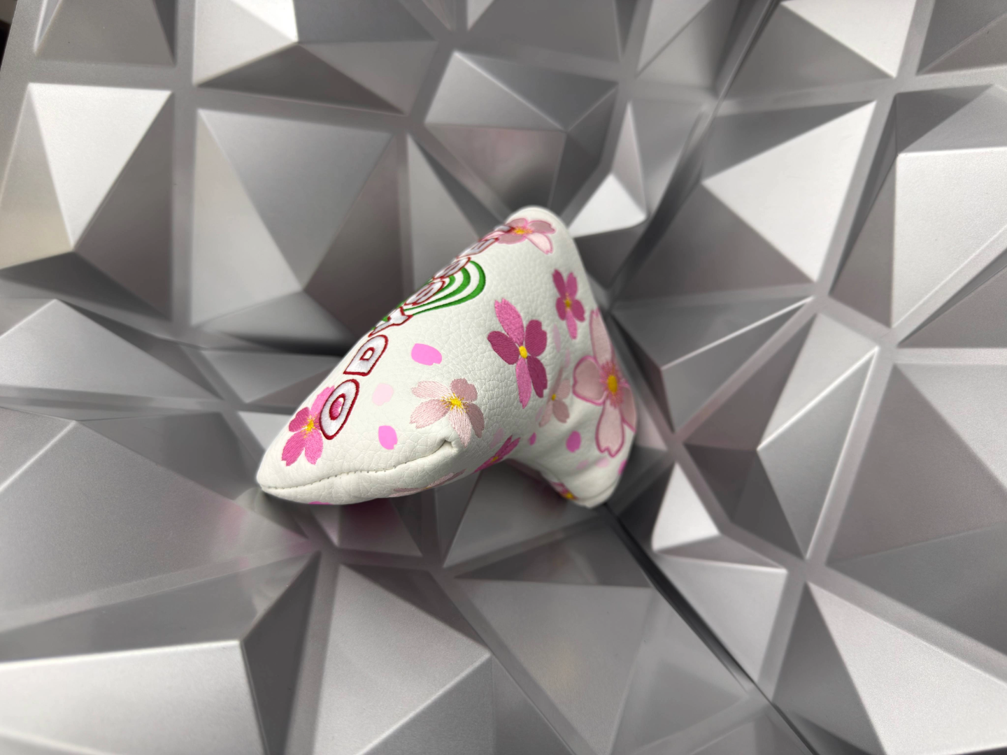 Odyssey Callaway SAKURA Variety Blade Putter Cover Limited Edition